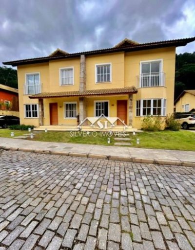 Casa, 4 quartos, 180 m² - Foto 1