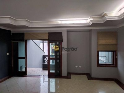 Sobrado, 3 quartos, 234 m² - Foto 1