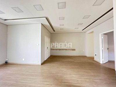Casa, 2 quartos, 370 m² - Foto 1