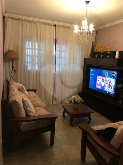 Sobrado, 4 quartos, 243 m² - Foto 1