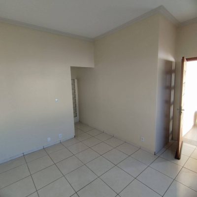 Casa, 4 quartos, 210 m² - Foto 4