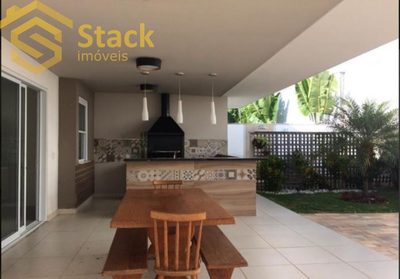 Sobrado, 4 quartos, 451 m² - Foto 1