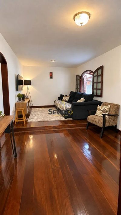 Casa, 3 quartos, 230 m² - Foto 2