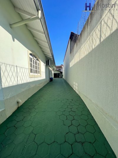 Casa, 3 quartos, 266 m² - Foto 4