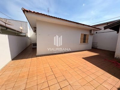 Casa, 3 quartos, 196 m² - Foto 2