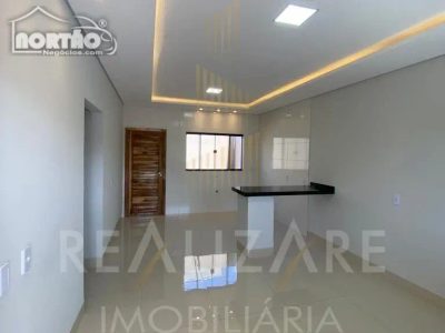 Casa, 2 quartos, 72 m² - Foto 1