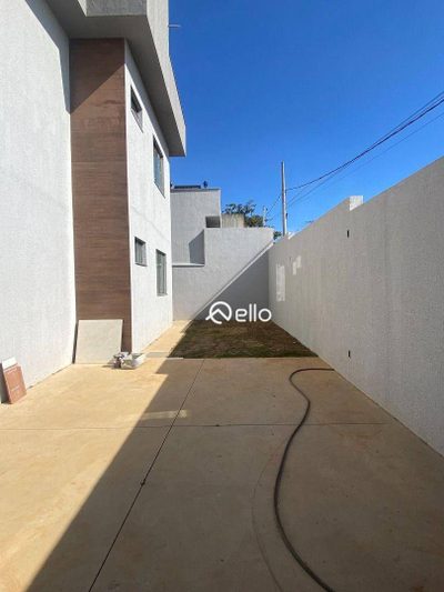 Casa, 3 quartos, 105 m² - Foto 2