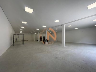 Loja-Salão, 750 m² - Foto 4