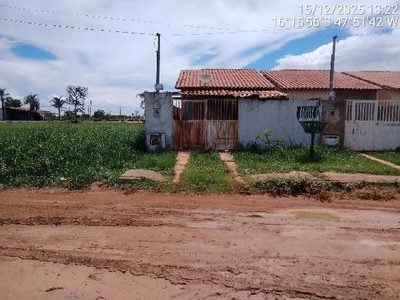 Casa, 2 quartos, 180 m² - Foto 1