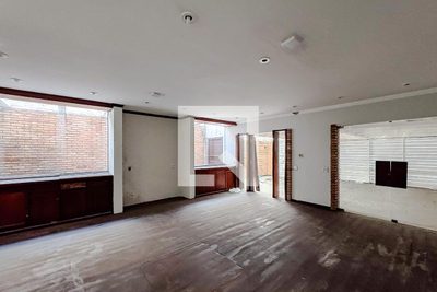 Casa, 4 quartos, 310 m² - Foto 2