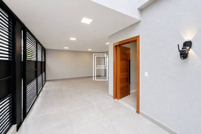 Casa, 4 quartos, 217 m² - Foto 1