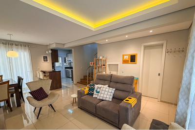 Casa, 3 quartos, 111 m² - Foto 1