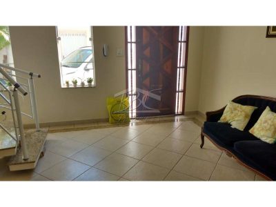 Sobrado, 4 quartos, 250 m² - Foto 2