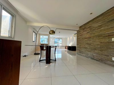 Apartamento, 3 quartos, 180 m² - Foto 2