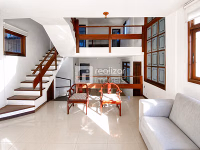 Casa, 4 quartos, 180 m² - Foto 2