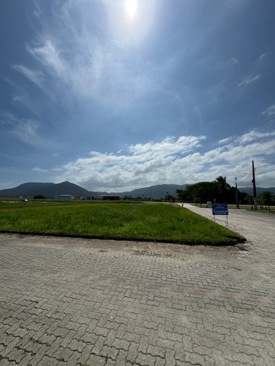 Terreno, 646 m² - Foto 2