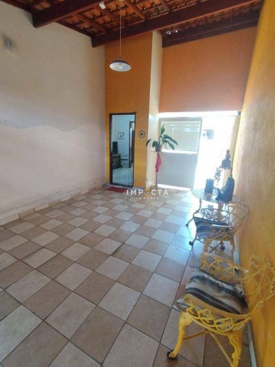 Casa, 3 quartos, 130 m² - Foto 1