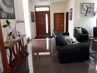 Sobrado, 3 quartos, 289 m² - Foto 2