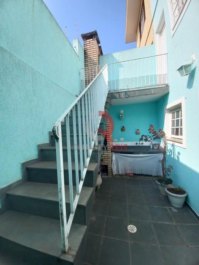 Sobrado, 3 quartos, 200 m² - Foto 2