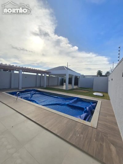 Casa, 3 quartos, 210 m² - Foto 1