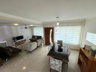 Casa, 4 quartos, 266 m² - Foto 3