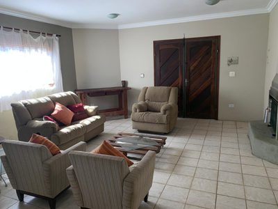 Casa, 5 quartos, 170 m² - Foto 1