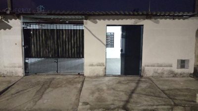 Casa, 2 quartos, 46 m² - Foto 1