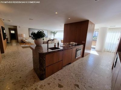 Apartamento, 3 quartos, 240 m² - Foto 2