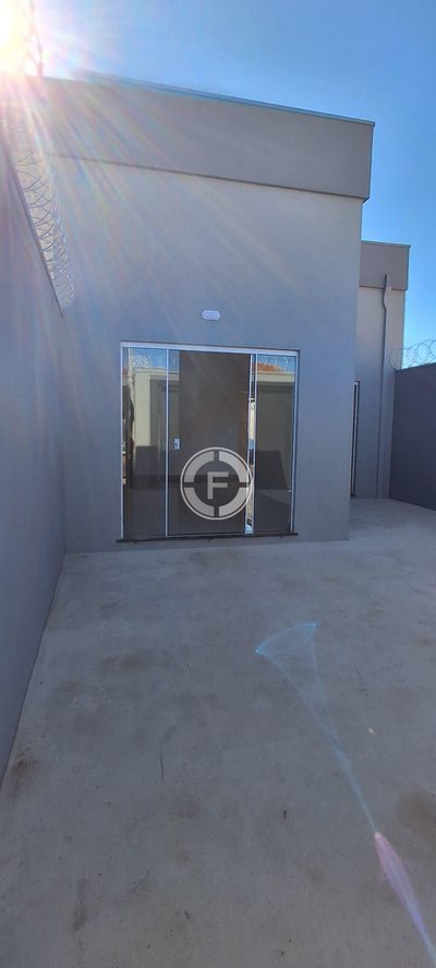 Casa, 2 quartos, 150 m² - Foto 1