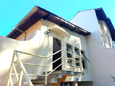 Casa, 5 quartos, 129 m² - Foto 2