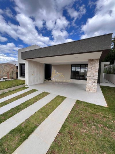Casa, 4 quartos, 171 m² - Foto 1