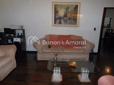 Casa, 3 quartos, 248 m² - Foto 2