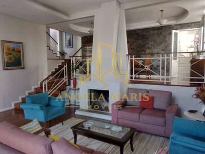 Casa, 4 quartos, 291 m² - Foto 1