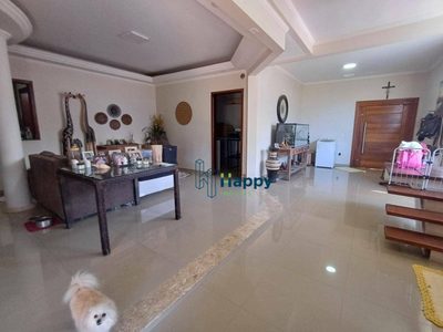 Casa, 3 quartos, 241 m² - Foto 2