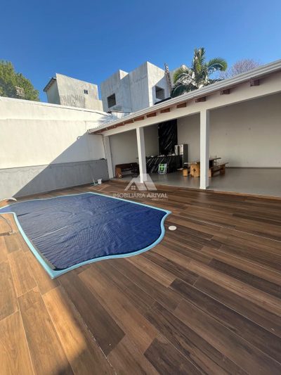 Casa, 5 quartos, 300 m² - Foto 3