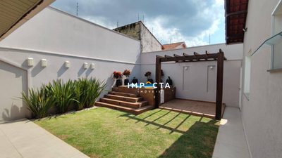 Casa, 4 quartos, 330 m² - Foto 2