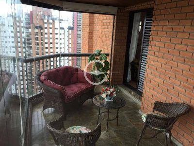Apartamento, 4 quartos, 200 m² - Foto 1