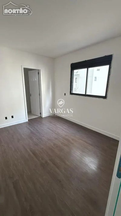Casa, 1 quarto, 69 m² - Foto 1
