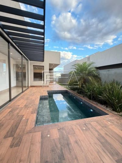 Casa, 3 quartos, 266 m² - Foto 1