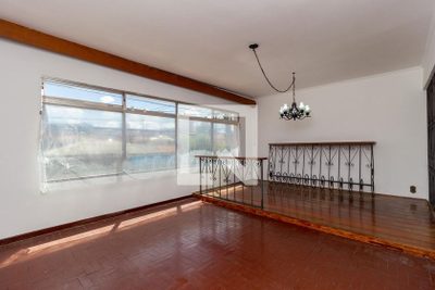 Casa, 3 quartos, 209 m² - Foto 3