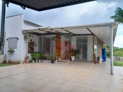 Chácara, 6 quartos, 1000 m² - Foto 1