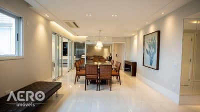 Apartamento, 4 quartos, 245 m² - Foto 1