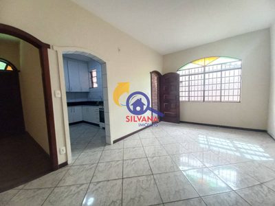 Casa, 3 quartos, 213 m² - Foto 2