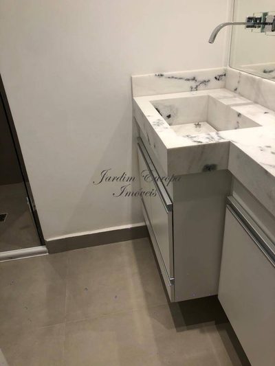 Apartamento, 3 quartos, 136 m² - Foto 2