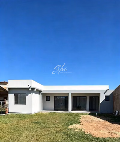 Casa, 3 quartos, 92 m² - Foto 1