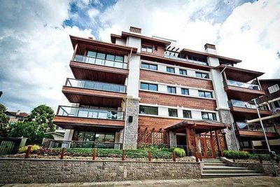 Apartamento, 3 quartos, 166 m² - Foto 1