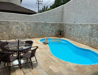 Sobrado, 3 quartos, 500 m² - Foto 1