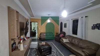 Casa, 3 quartos, 250 m² - Foto 2