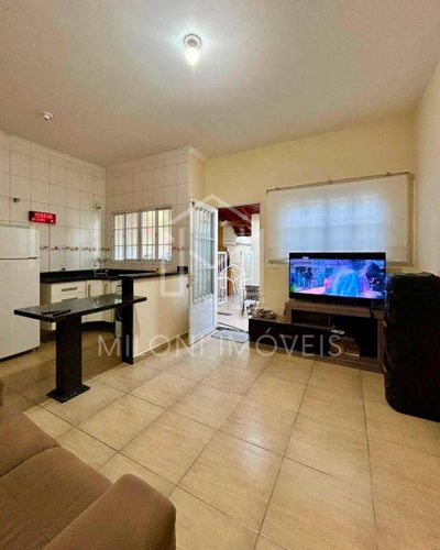 Casa, 4 quartos, 178 m² - Foto 1