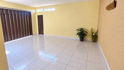 Casa, 2 quartos, 218 m² - Foto 1
